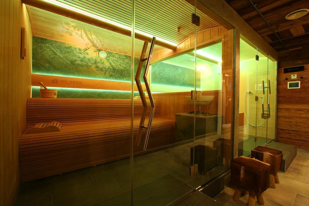Naegler'S Fine Lounge Hotel Oestrich-Winkel Ngoại thất bức ảnh